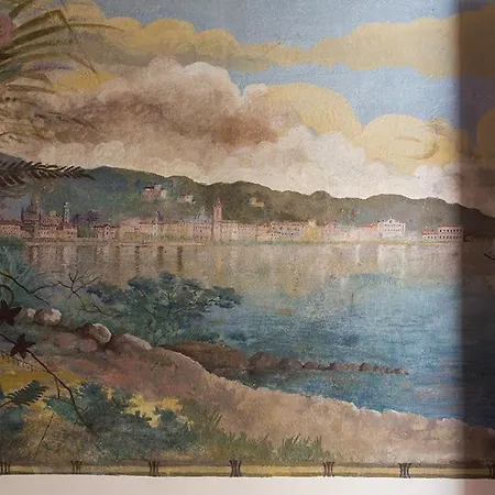 Casa Iris
